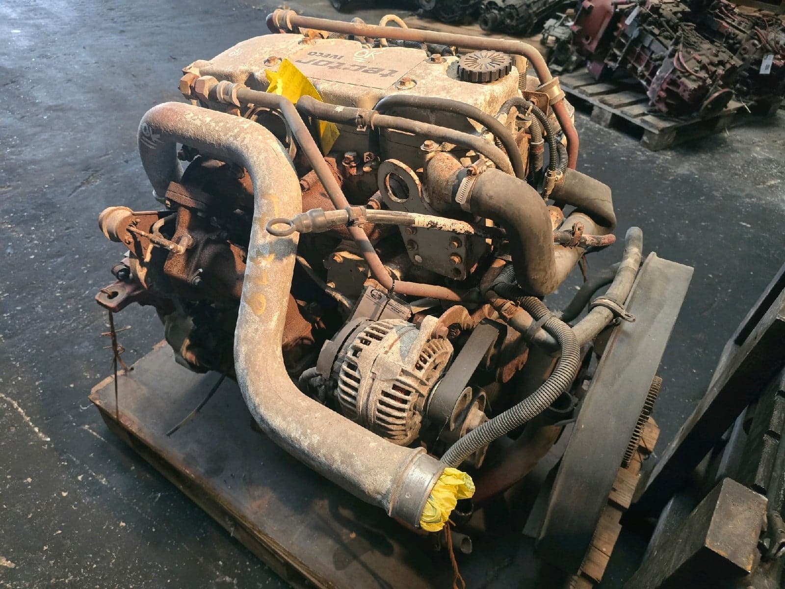 IVECO TECTOR 4 CIL E3 - F4AE0481D - Main