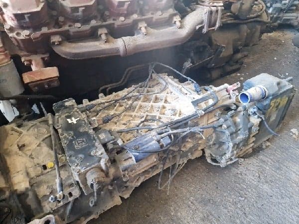 IVECO A440ST-450 - 16S