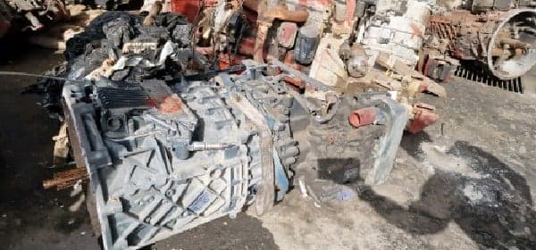 ZF ASTRONIC 12AS2331TD AUTOMATICO CON INTARDER - Main