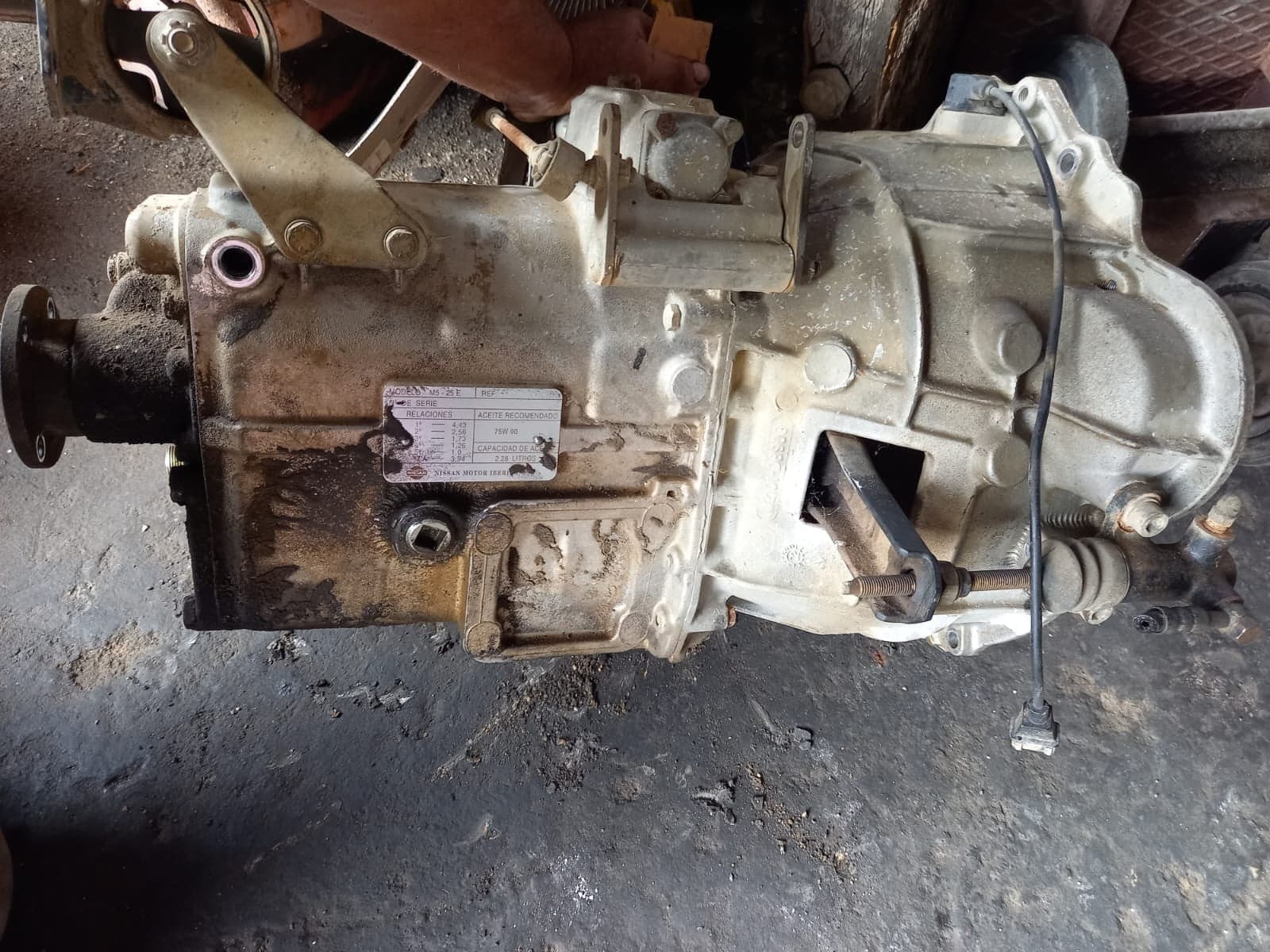NISSAN CABSTAR - M5-25E - Main