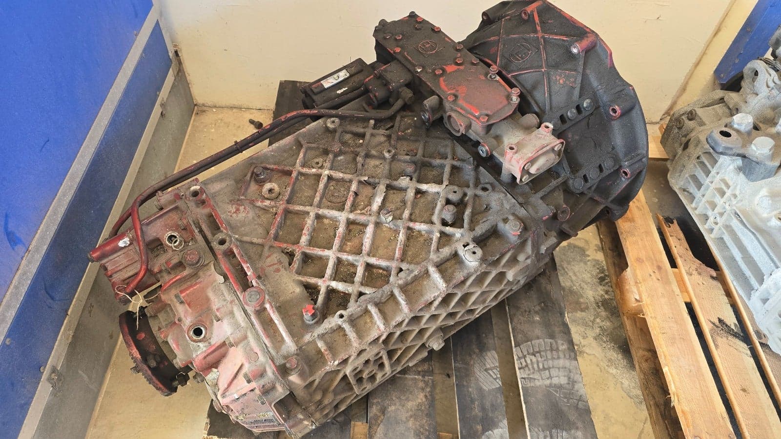 ZF 16S221 - Main