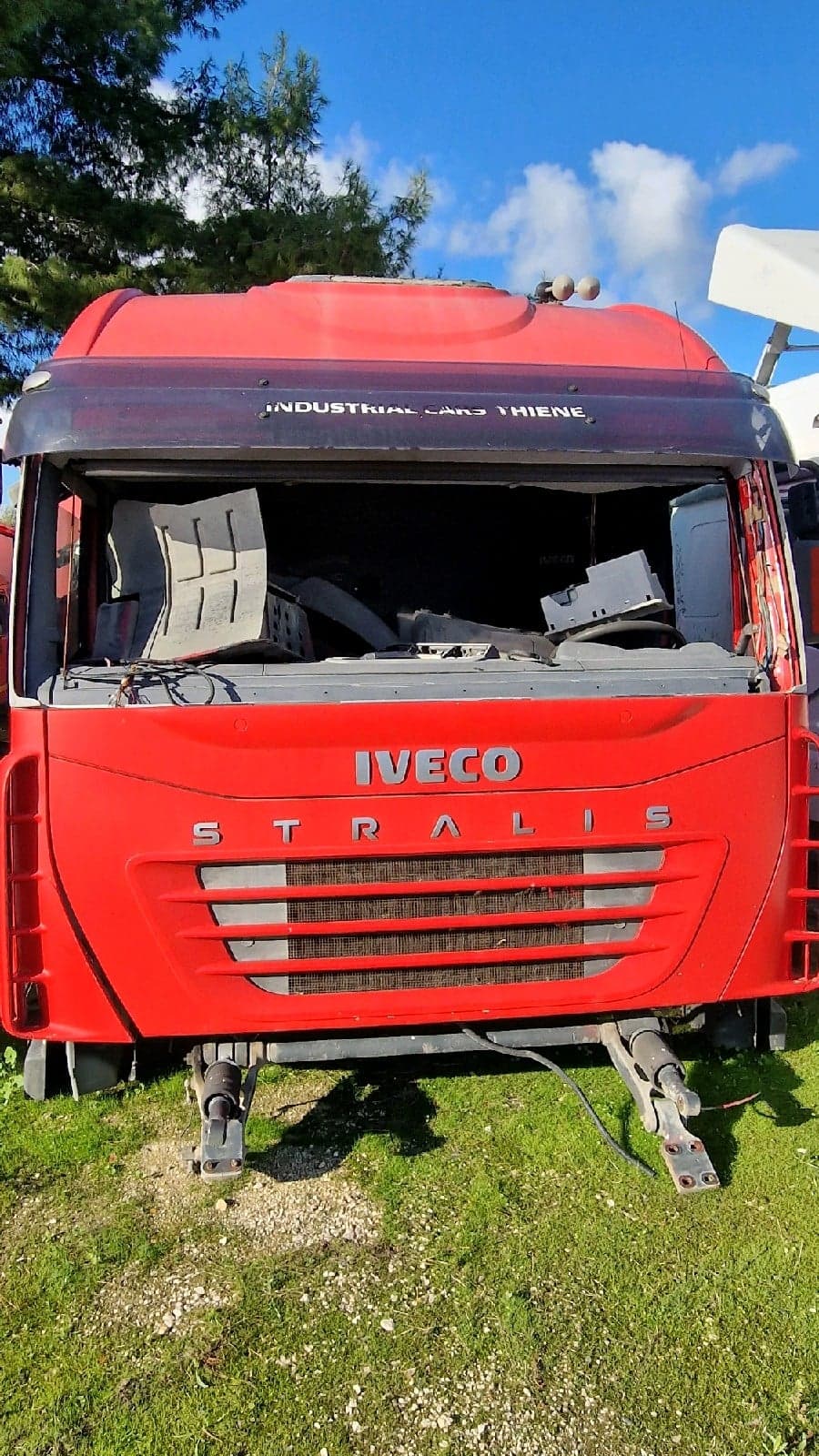 IVECO AS440ST480 - Main