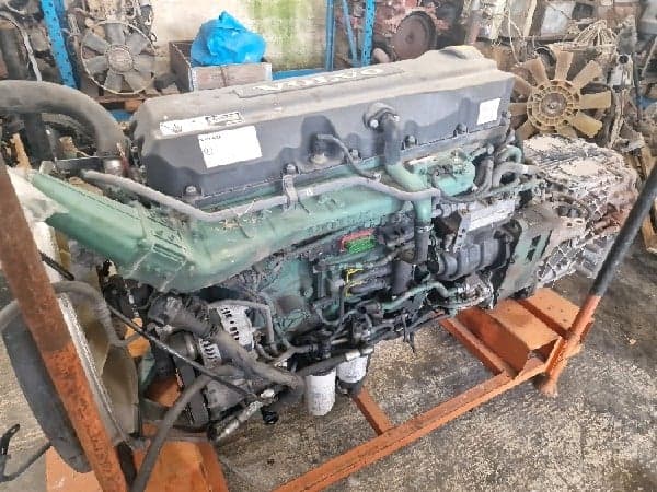 VOLVO E5 - D9B 340 ec06 - Main
