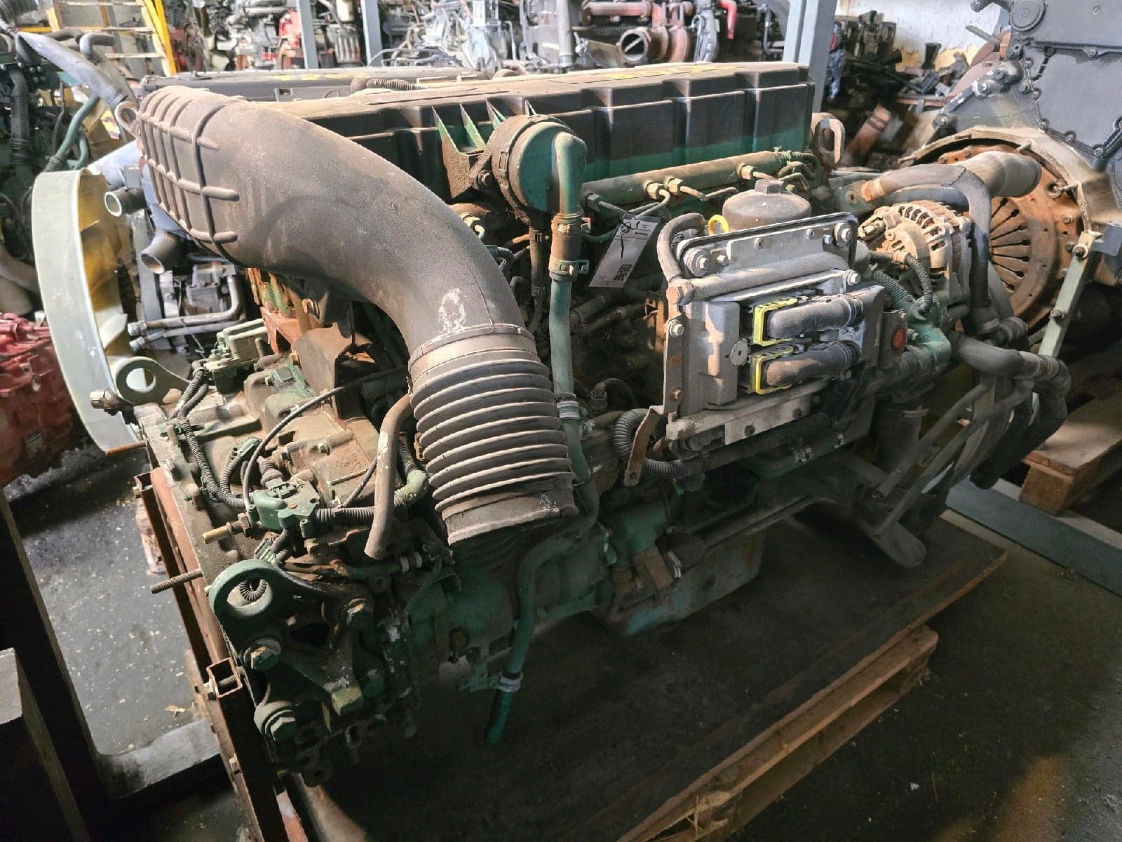 VOLVO D7E 240EC06 E5 - Main