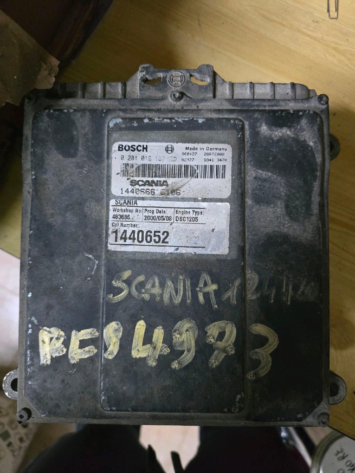 Bosch 0 281 010 187 - Scania 124.420 - Main