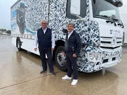 L&acute;azienda tedesca hi tech Keyou presenta il primo veicolo a idrogeno da 18 tonnellate
