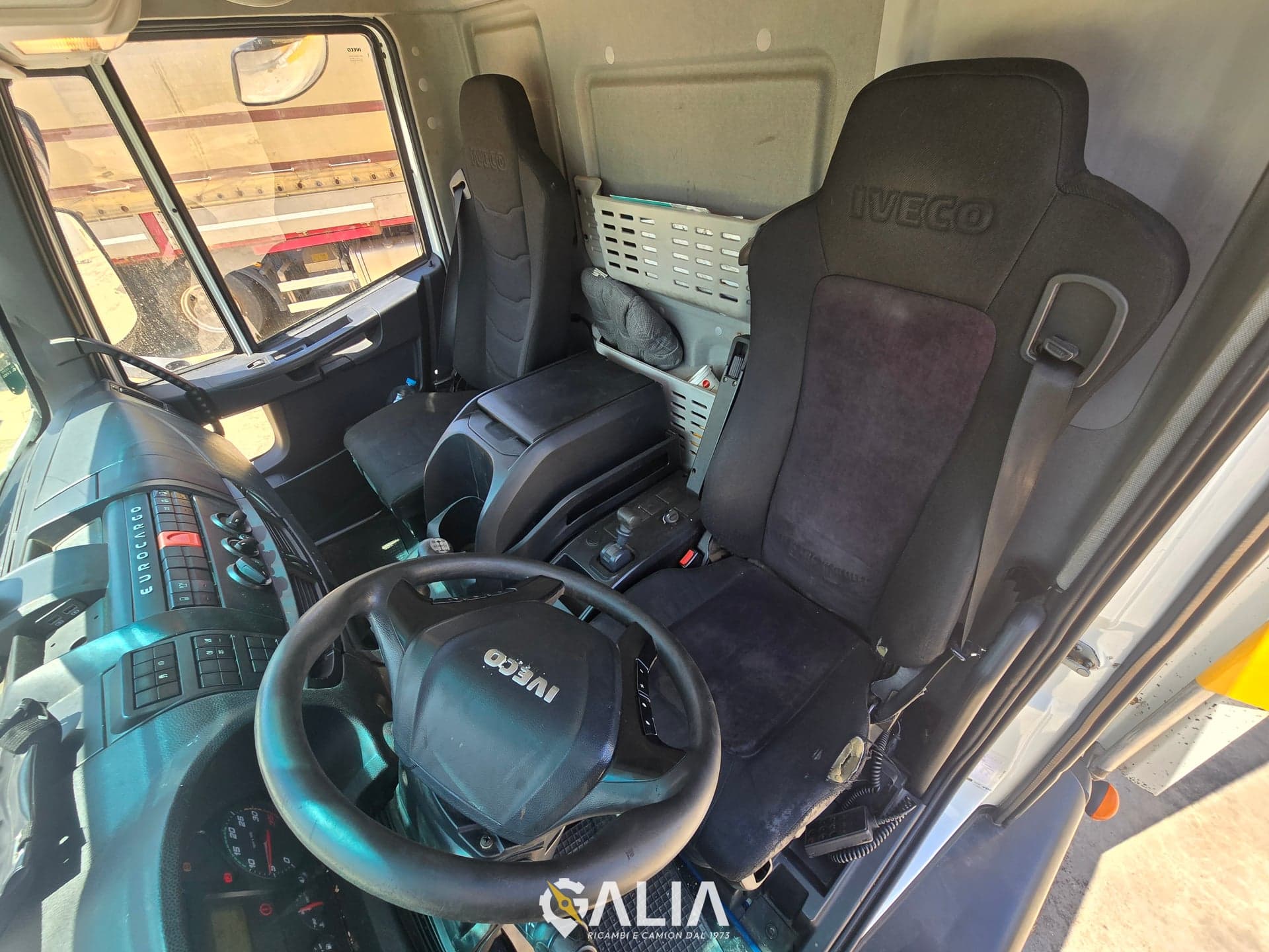 Iveco Eurocargo 140E25 Euro 6 - 6