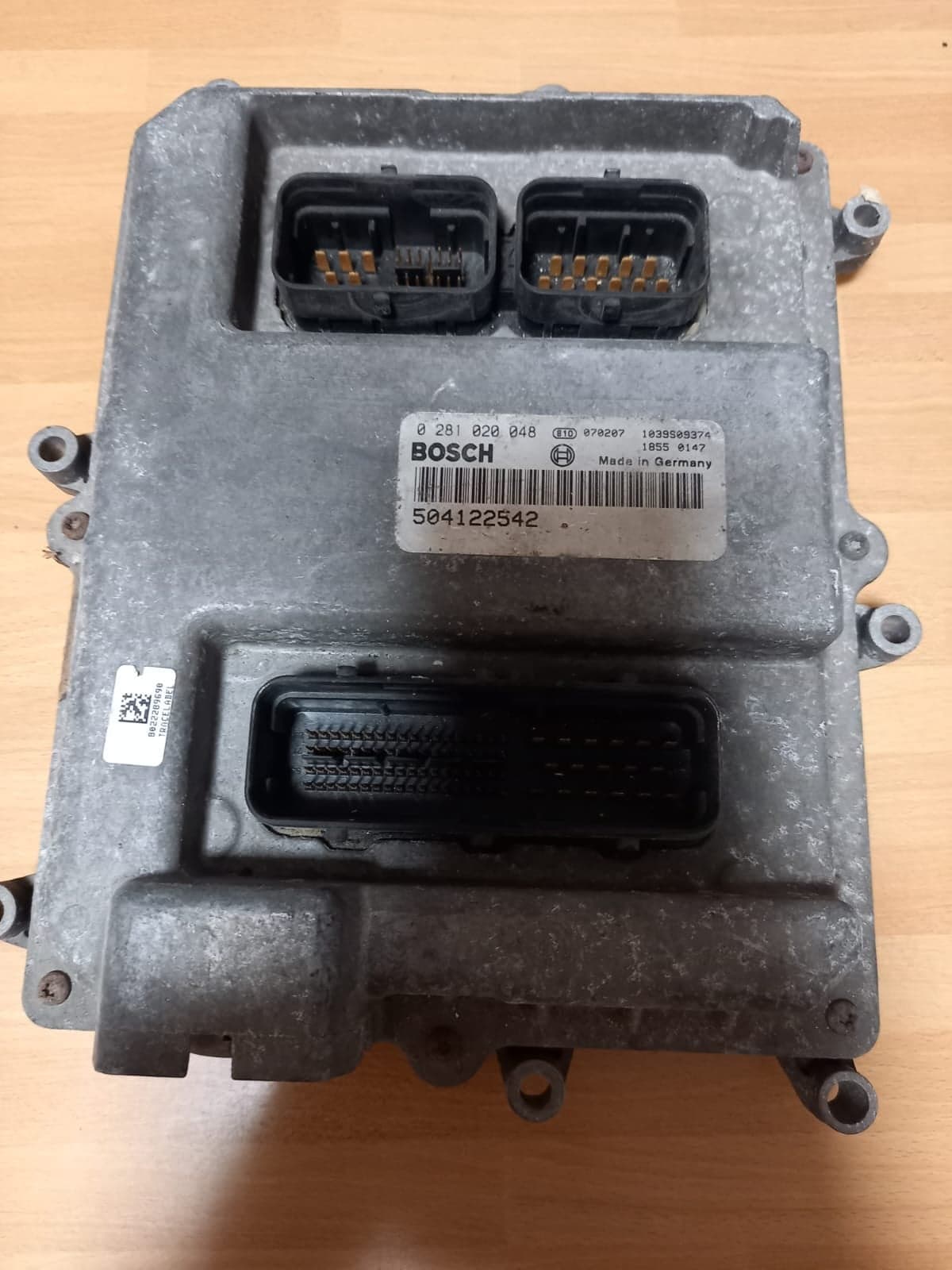 IVECO AS440ST/E5 - Bosch 0 281 020 048 - Main