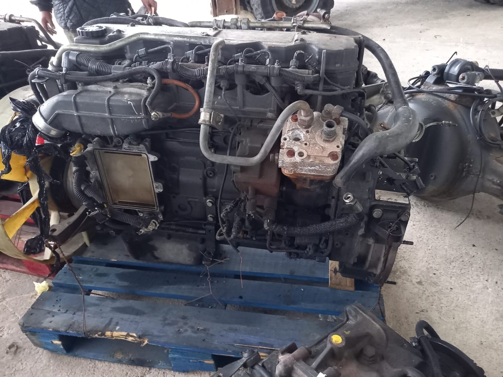 IVECO TECTOR E5 - F4AE3681A*S120 - Main