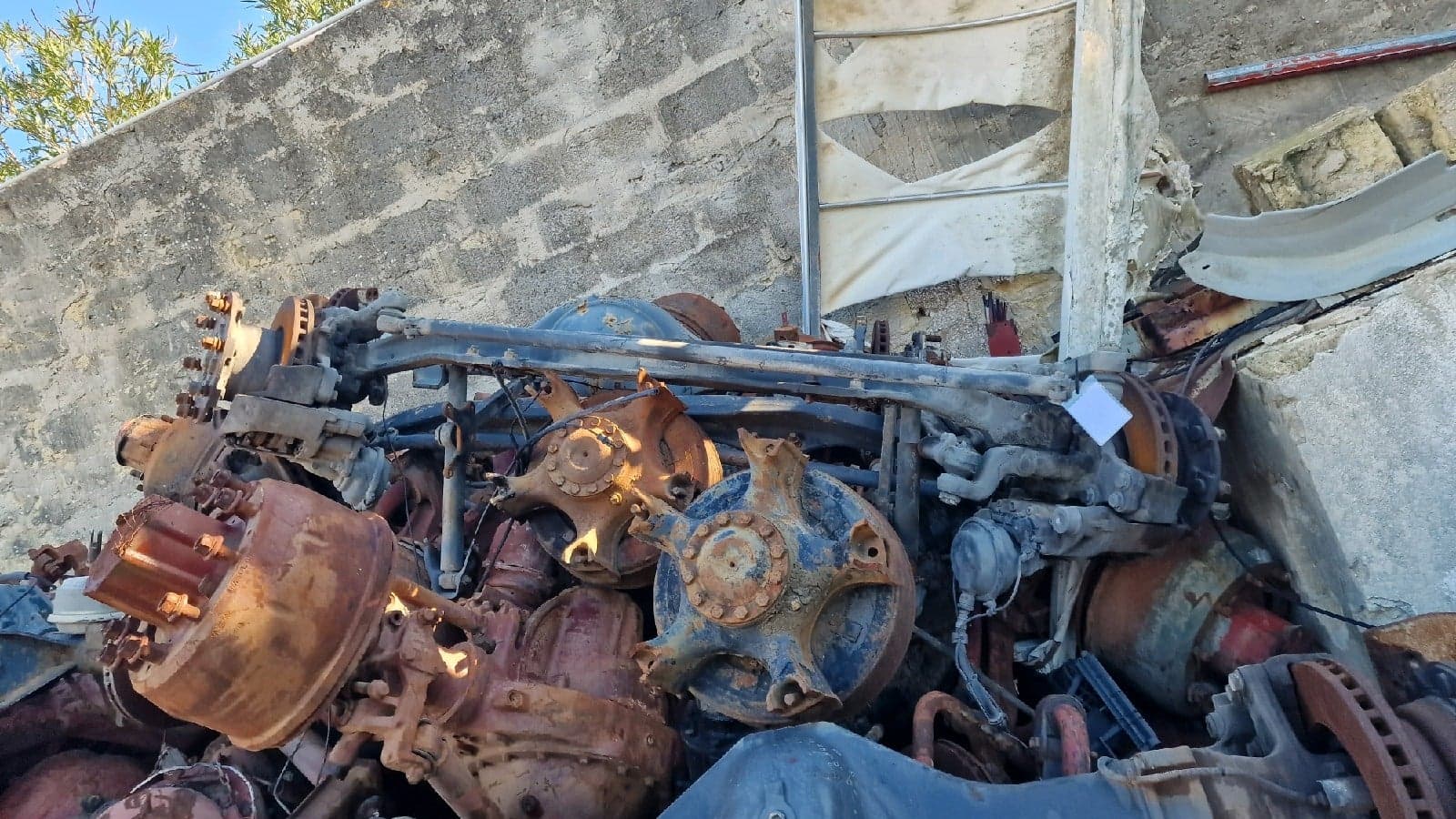 MERCEDES 12.23 - Main