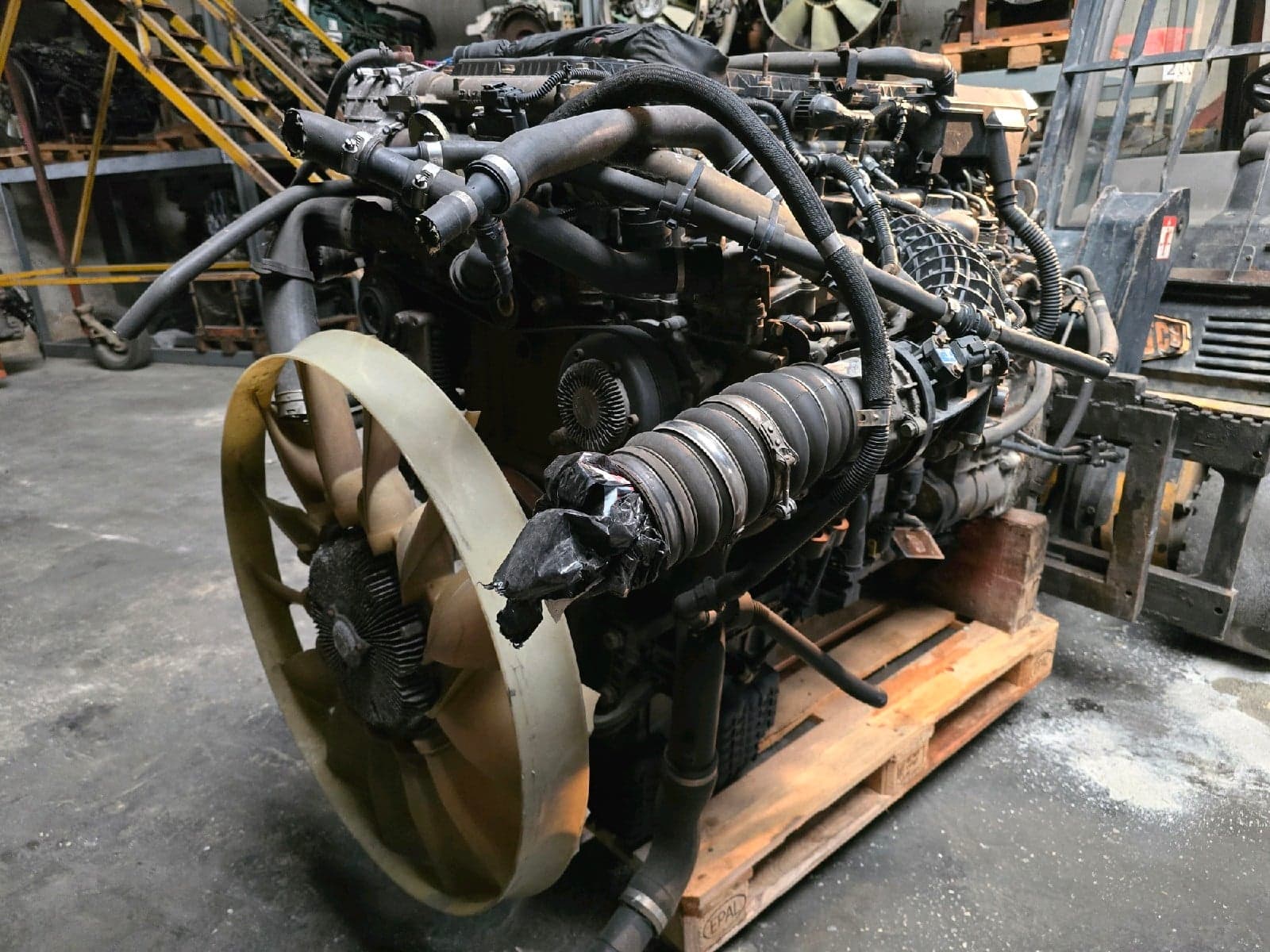 MERCEDES 18/48 - OM471LA 6-2 - Main