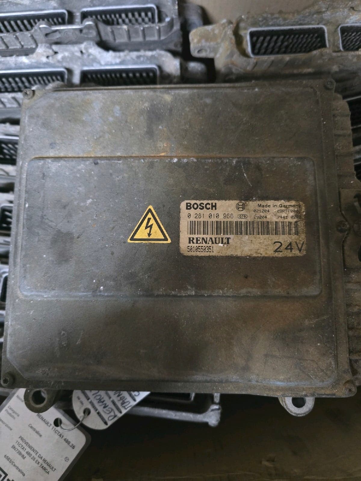 Renault - Bosch 0 281 010 966 - Main